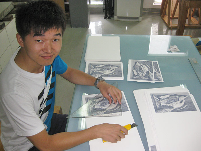 Li Zhao leads the litho team